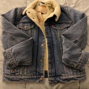 Levi’s Sherpa trucker denim jacket